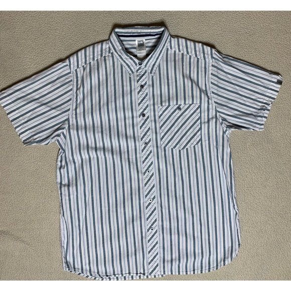 Mens The North Face Short Sleeve Button Up Striped Shirt XL A5 Series - Picture 4 of 11